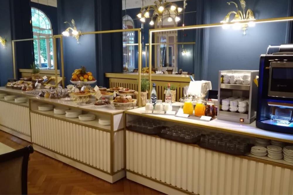 Grand Hotel Regina Salsomaggiore Salsomaggiore Terme Eksteriør billede